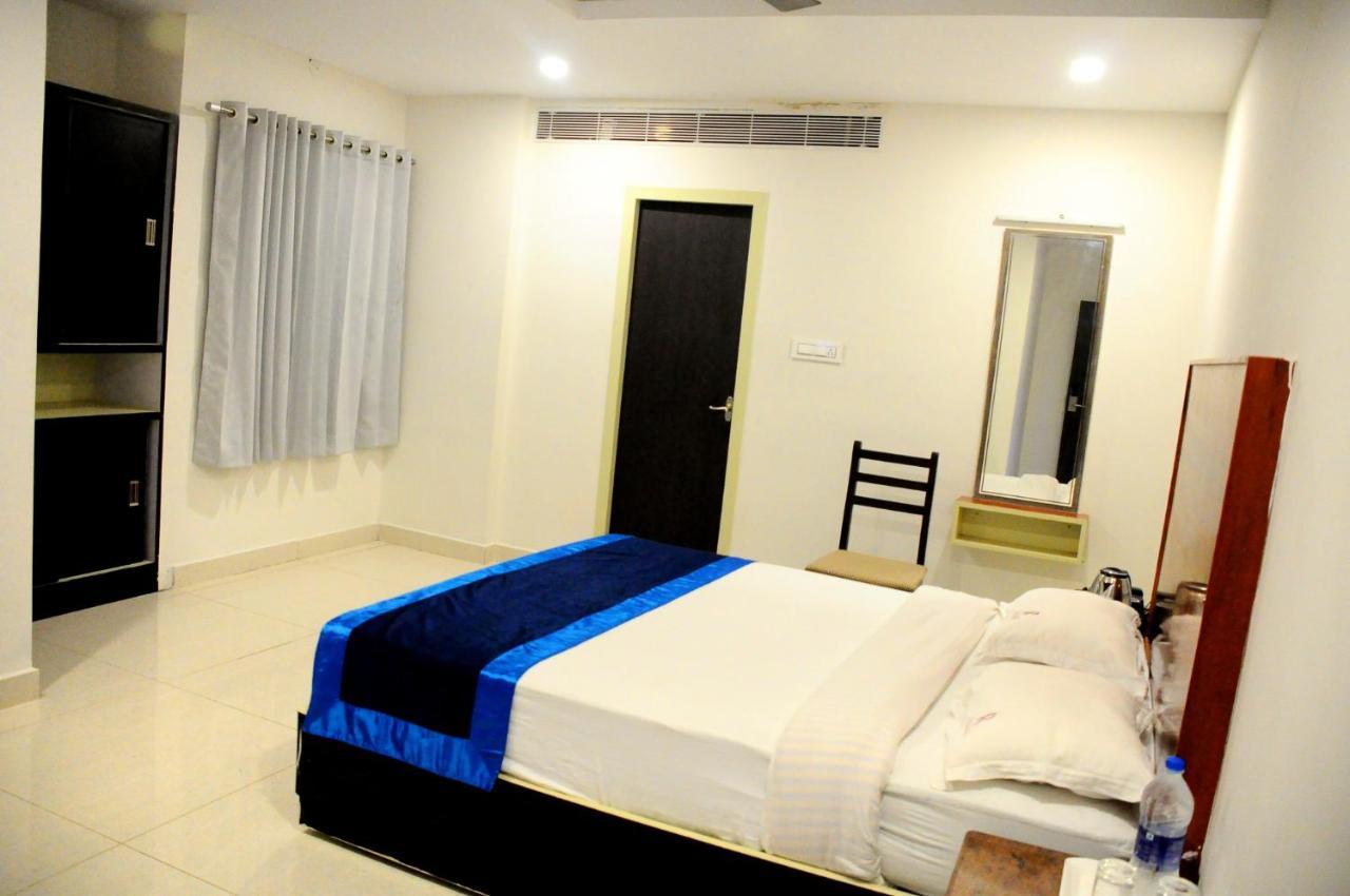Hotel Rathna Park Perambalur Eksteriør bilde